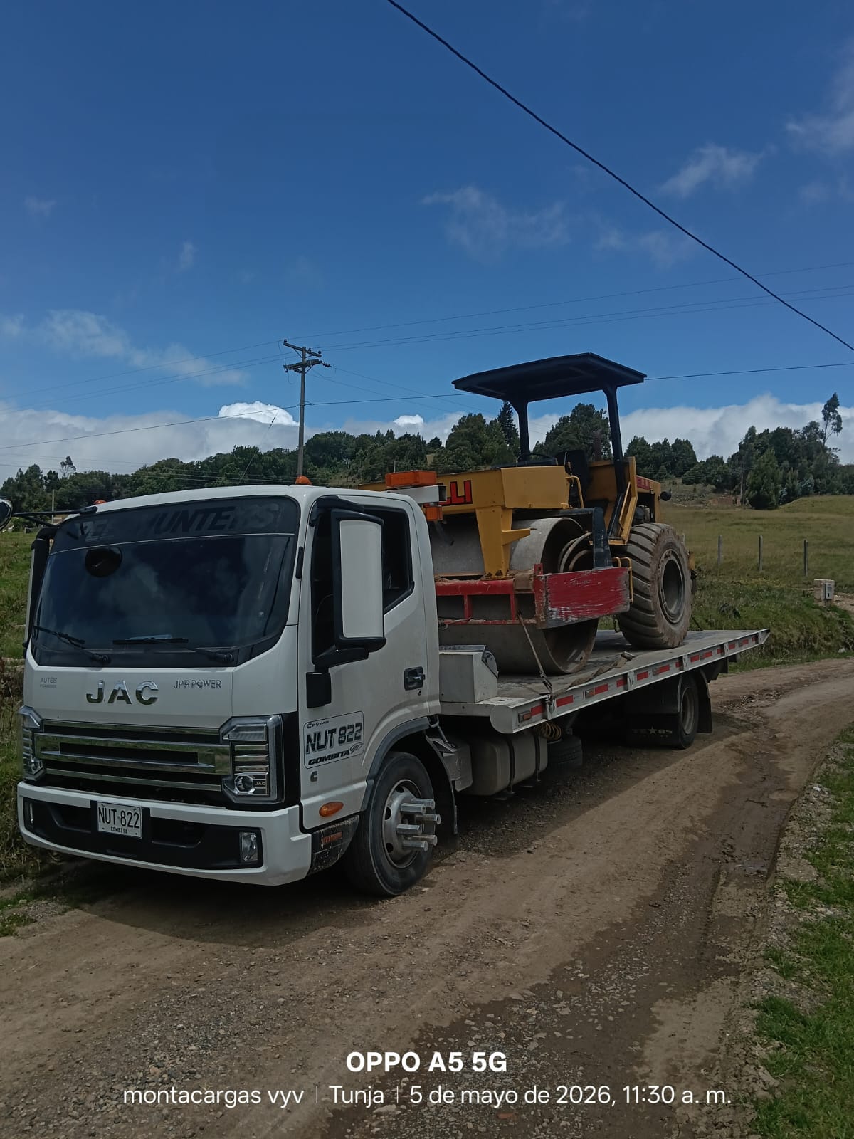 Transporte de Maquinaria Amarilla de Construcción